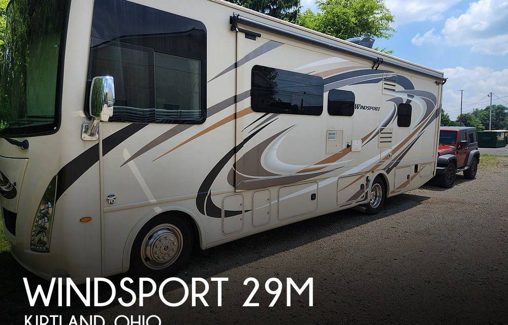 2018 Thor Motor Coach Windsport 29M