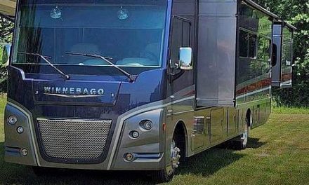 2021 Winnebago Adventurer 36z