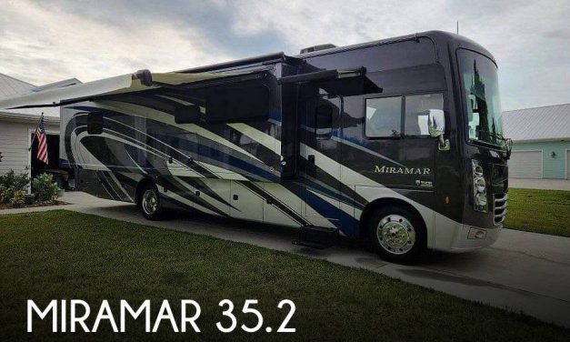 2020 Thor Motor Coach Miramar 35.2