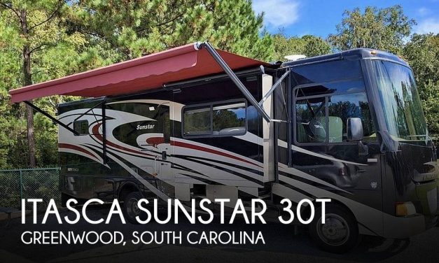 2012 Winnebago Itasca Sunstar 30T