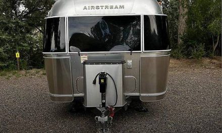 2016 Airstream Flying Cloud 27FB