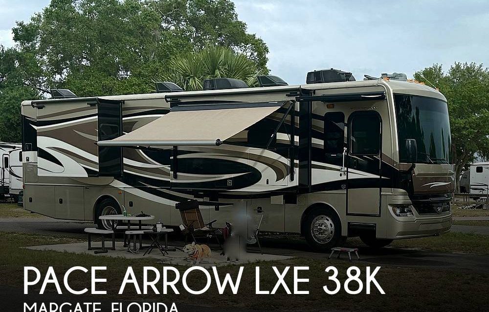 2017 Fleetwood Pace Arrow LXE 38K