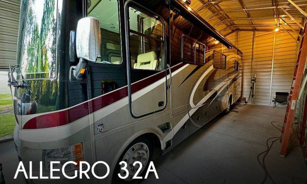 2015 Tiffin Allegro 32A