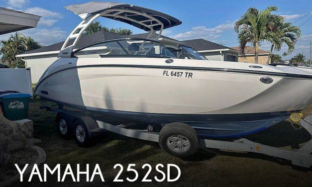 2023 Yamaha 252SD