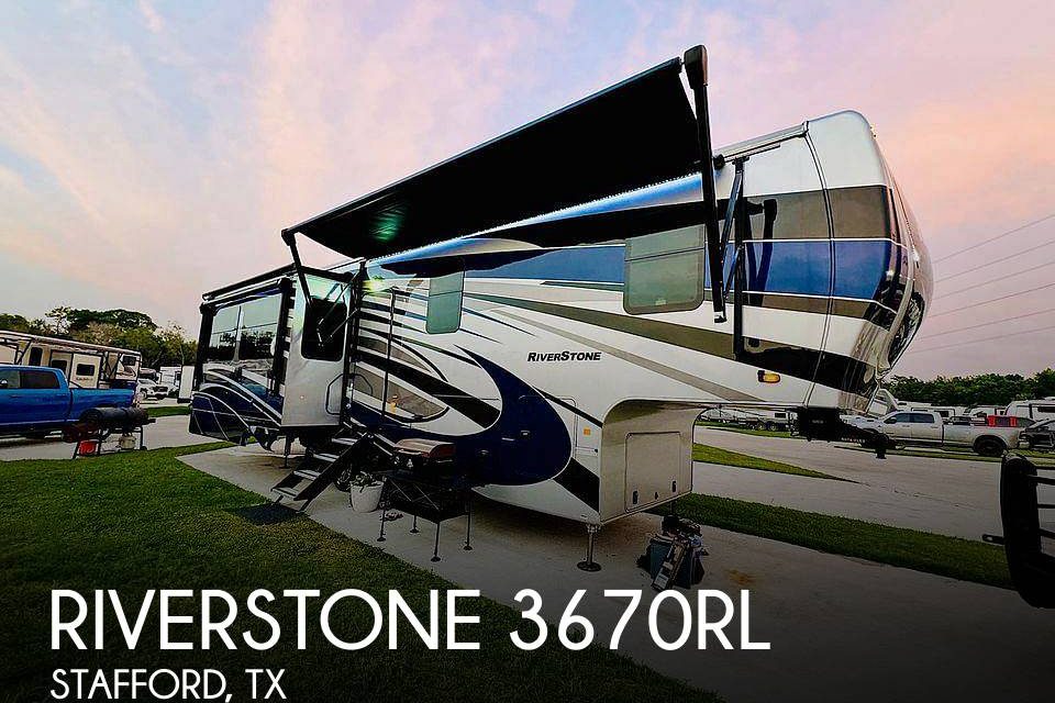 2022 Forest River Riverstone 3670RL