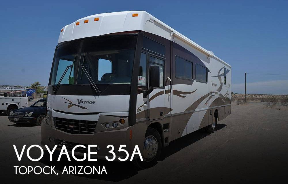 2007 Winnebago Voyage 35A