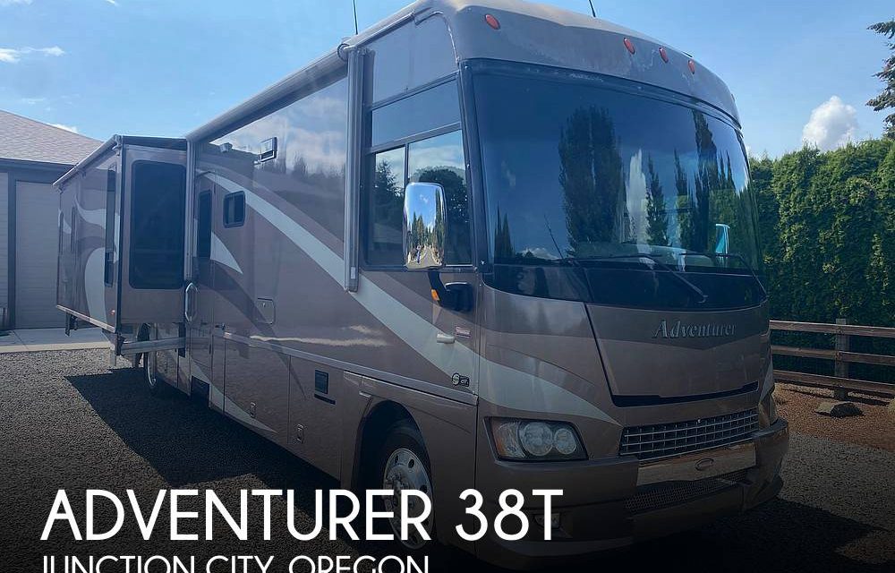 2008 Winnebago Adventurer 38T