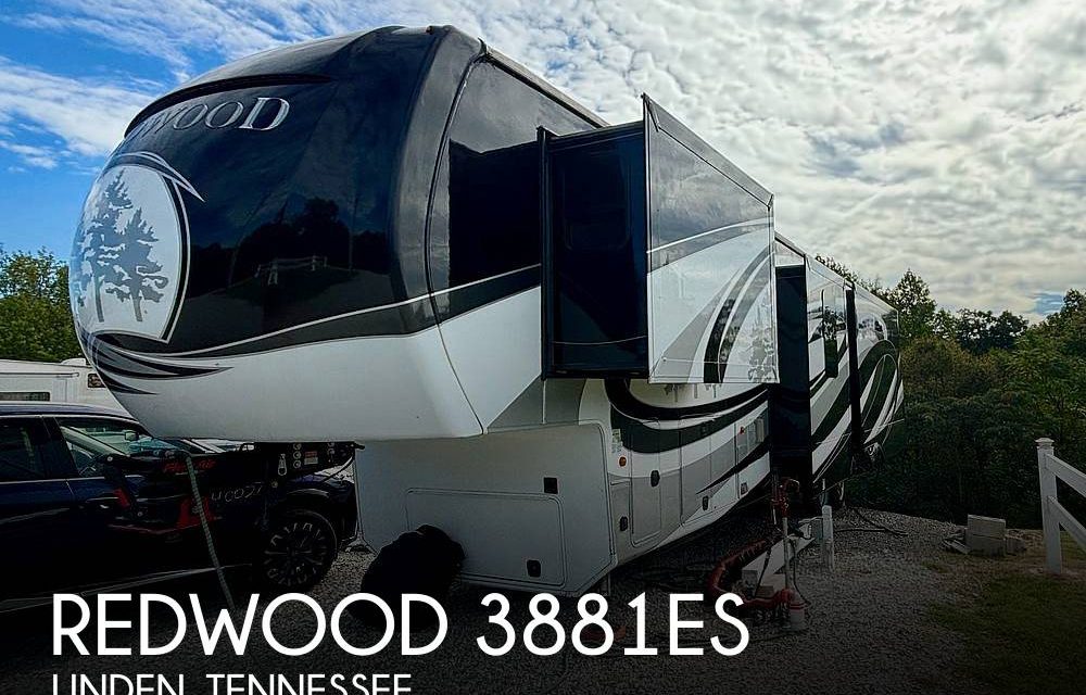 2019 CrossRoads Redwood 3881ES