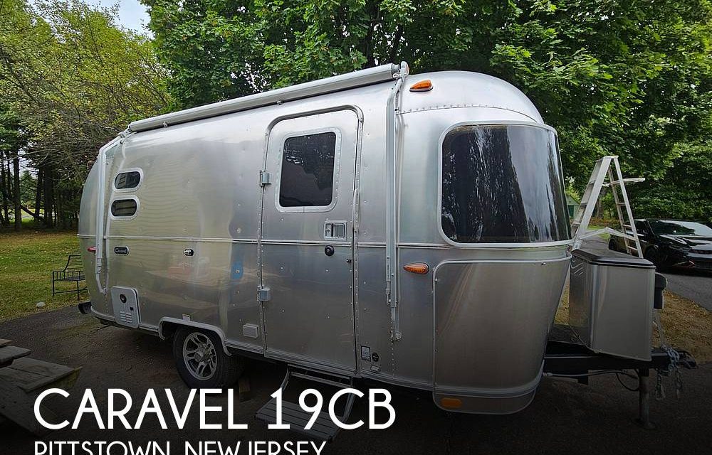 2022 Airstream Caravel 19CB