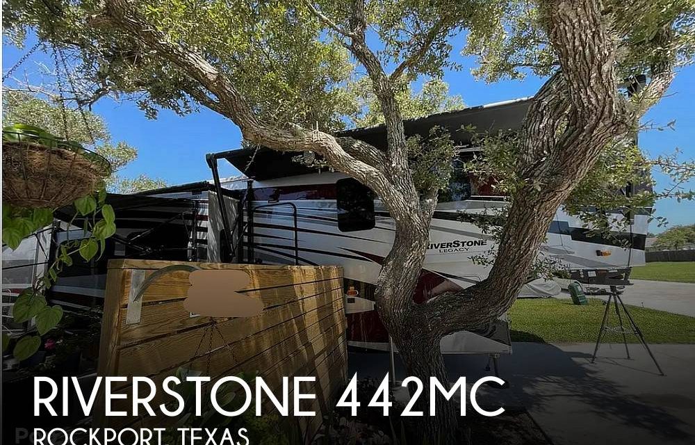 2022 Forest River Riverstone 442MC