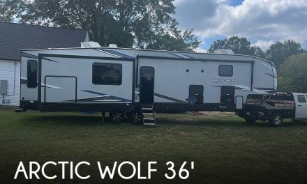 2022 Cherokee Arctic Wolf 3660SUITE