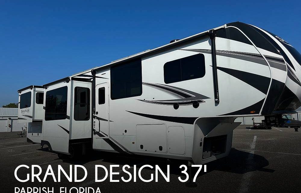 2023 Grand Design Solitude 376RD-R