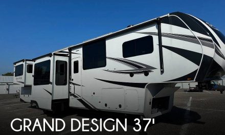 2023 Grand Design Solitude 376RD-R