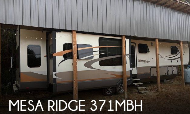 2017 Highland Ridge Mesa Ridge 371MBH