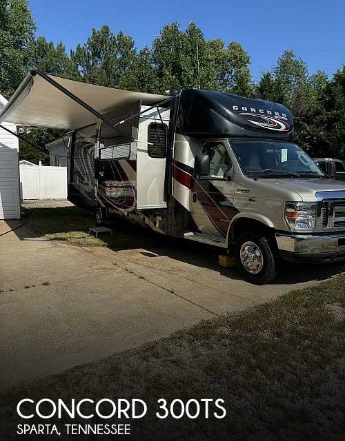 2017 Coachmen Concord 300TS