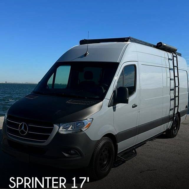 2022 Mercedes-Benz Sprinter Aspen Edition 170″ WB Loaded Solar