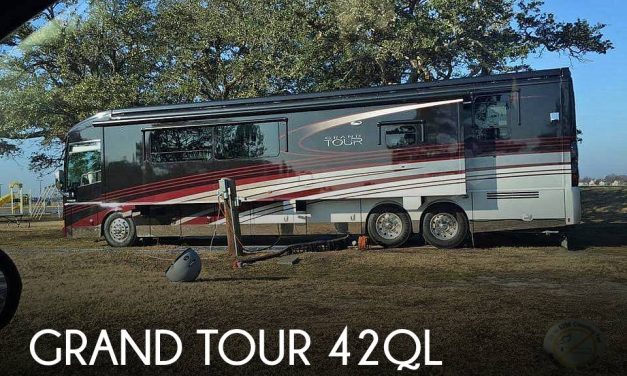 2016 Winnebago Grand Tour 42QL