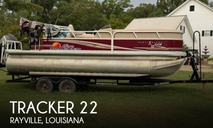 2014 Tracker Sun Tracker Party Barge 22 XP3