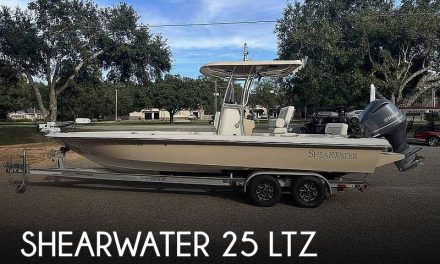 2016 Shearwater 25 LTZ