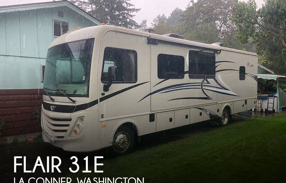 2018 Fleetwood Flair 31E