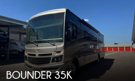 2017 Fleetwood Bounder 35k