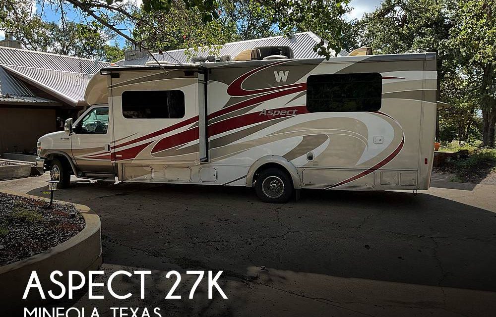 2014 Winnebago Aspect 27k