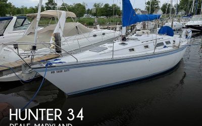 1983 Hunter 34