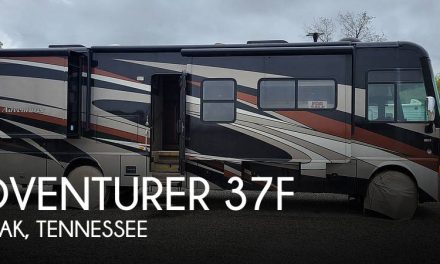 2013 Winnebago Adventurer 37F