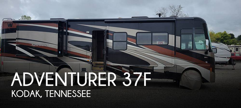 2013 Winnebago Adventurer 37F