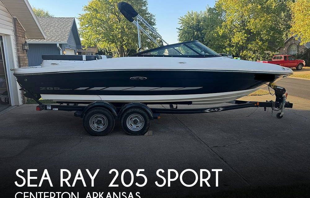 2014 Sea Ray 205 Sport