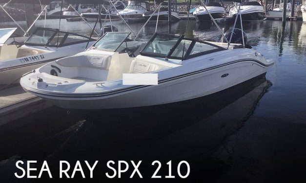 2023 Sea Ray SPX 210