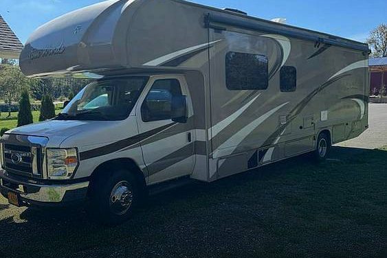 2016 Thor Motor Coach Four Winds 31W