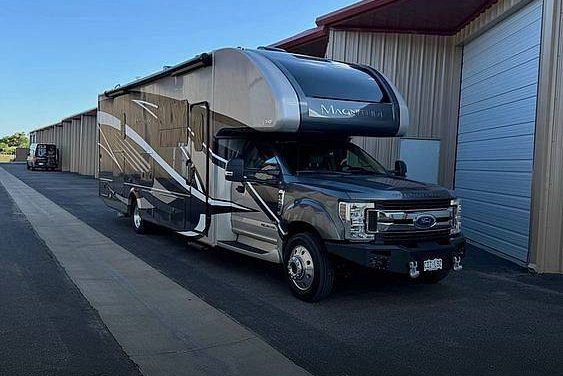 2020 Thor Motor Coach Magnitude SV34