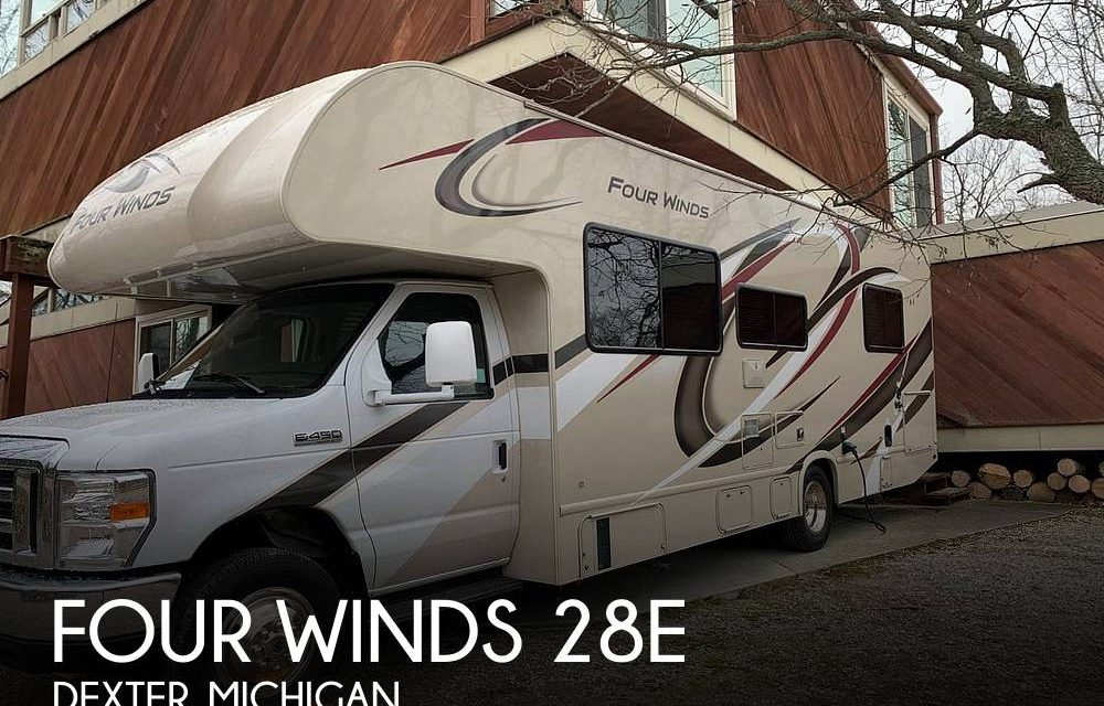 2020 Thor Motor Coach Four Winds 28E