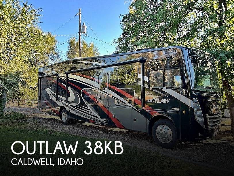 2022 Thor Motor Coach Outlaw 38KB