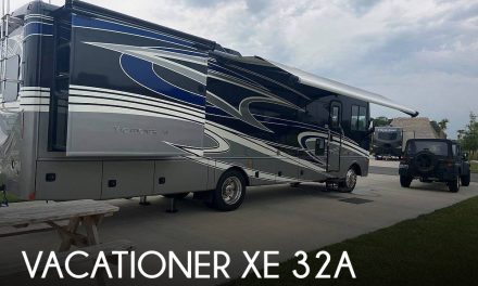 2017 Holiday Rambler Vacationer XE 32A