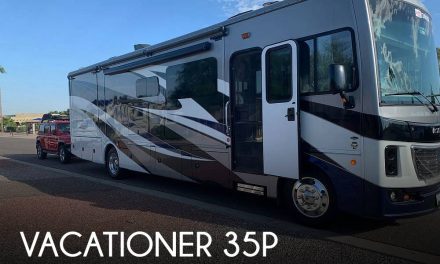 2019 Holiday Rambler Vacationer 35P