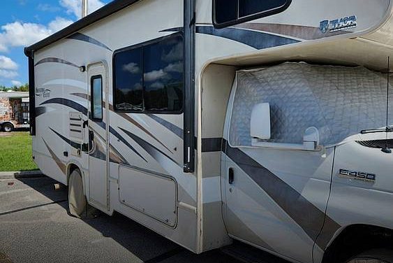 2017 Thor Motor Coach Freedom Elite 26HE