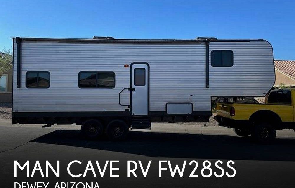 2021 Dynamite Mfg Man Cave RV FW28SS