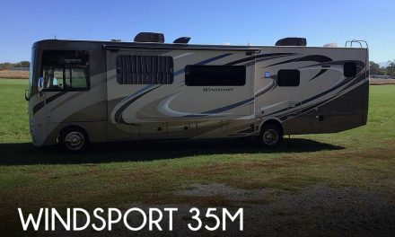 2018 Thor Motor Coach Windsport 35M