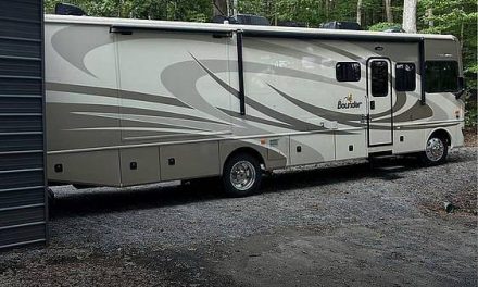 2009 Fleetwood Bounder 35h