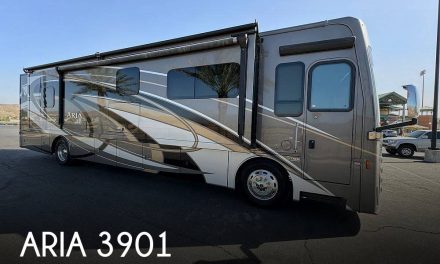 2017 Thor Motor Coach Aria 3901