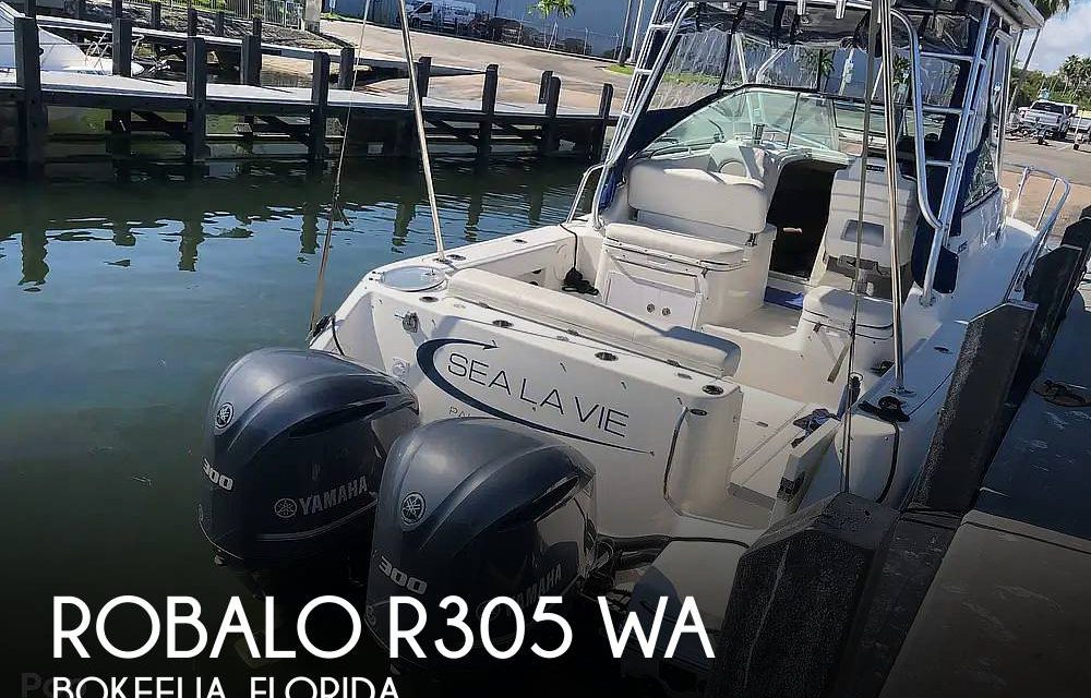 2015 Robalo R305 WA