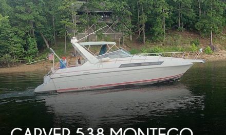 1992 Carver 538 Montego