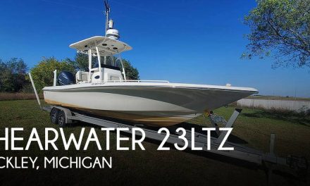 2015 Shearwater 23LTZ