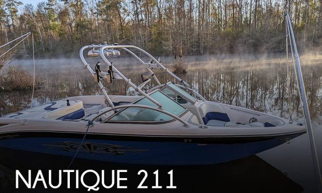 2006 Nautique Crossover SV 211