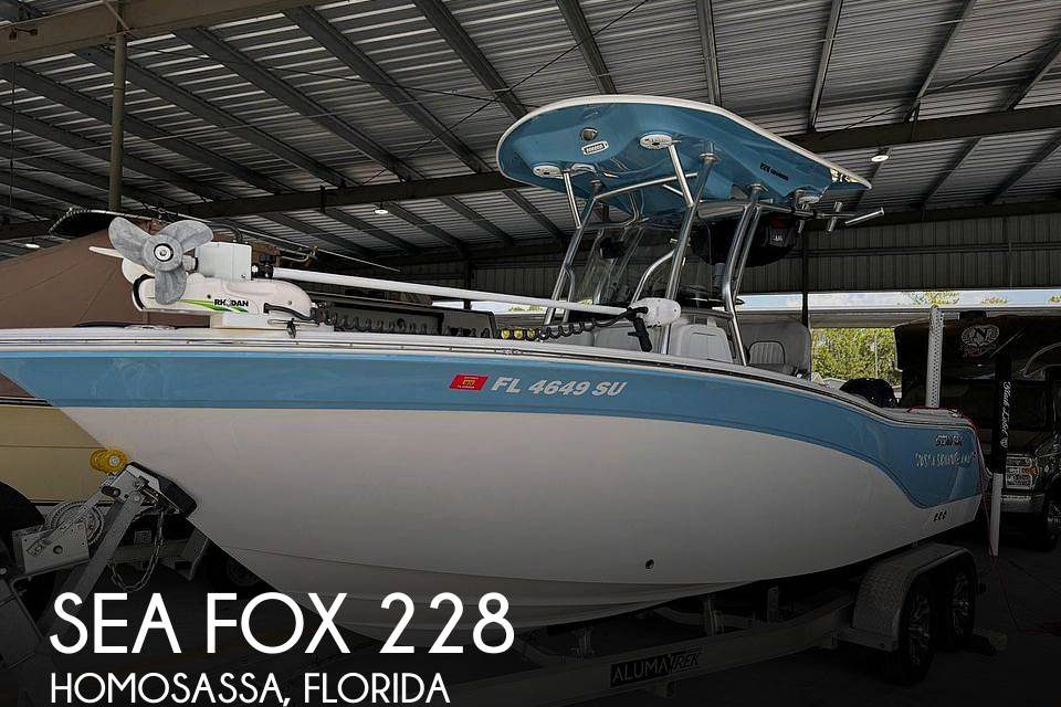 2021 Sea Fox 228 Commander