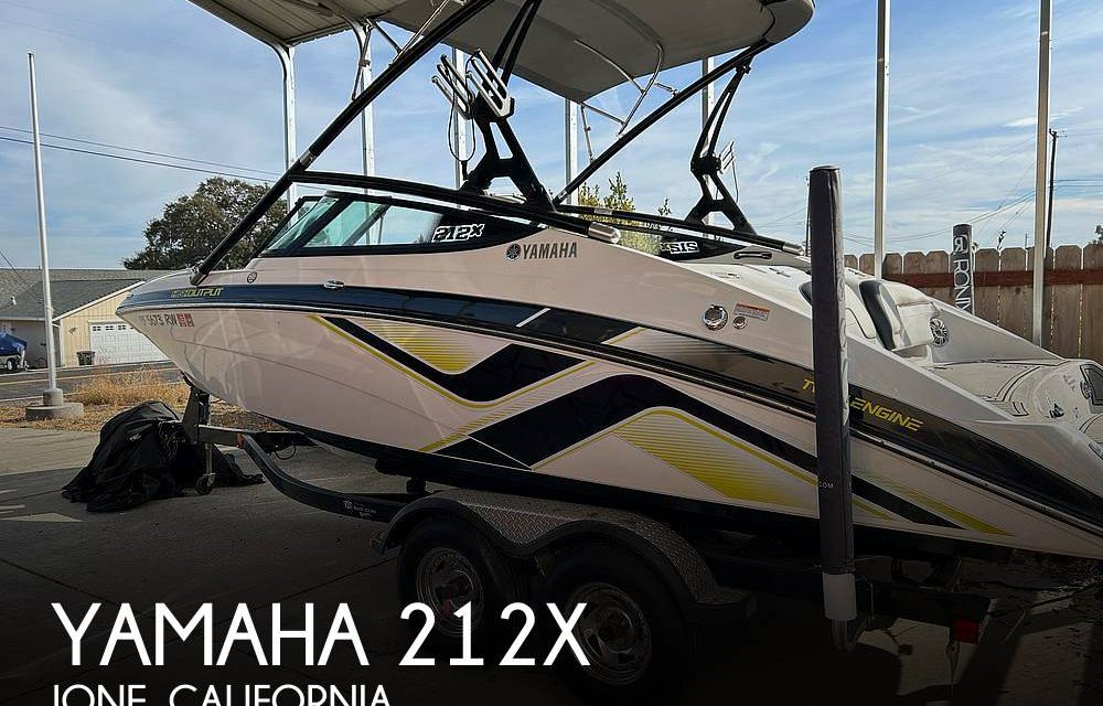 2015 Yamaha 212X