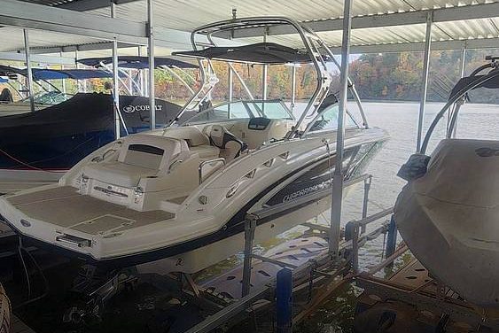 2010 Chaparral Sunsetta 244