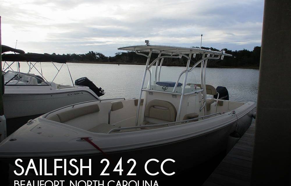 2021 Sailfish 242 CC